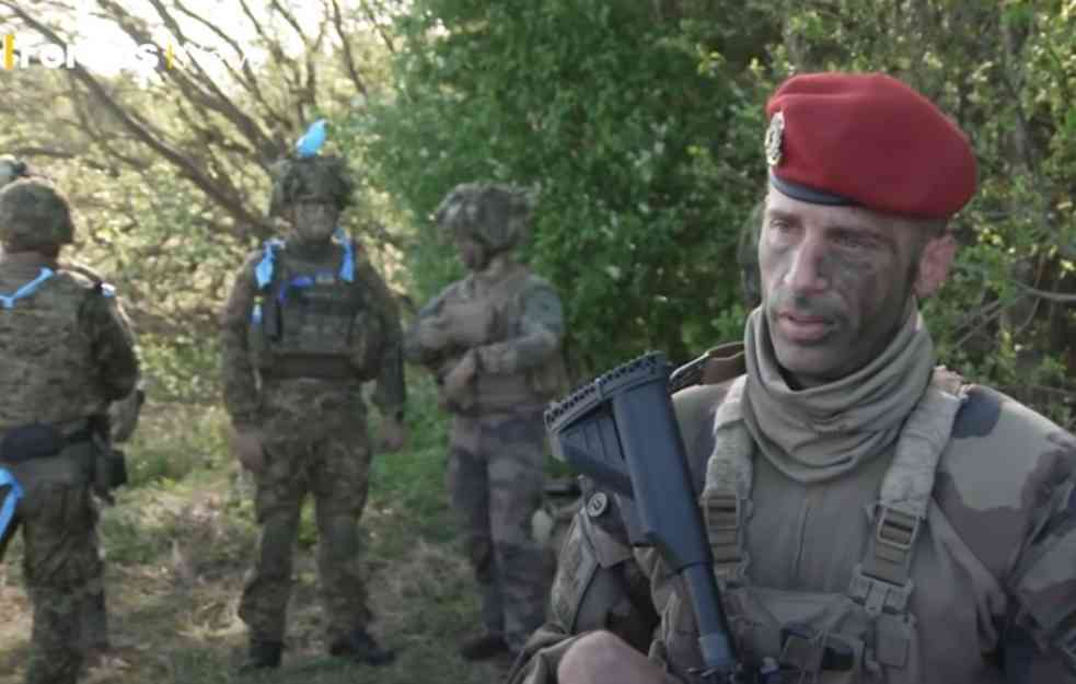 NATO TRUPE SPREMNE DA UĐU U UKRAJINU! Britanski 