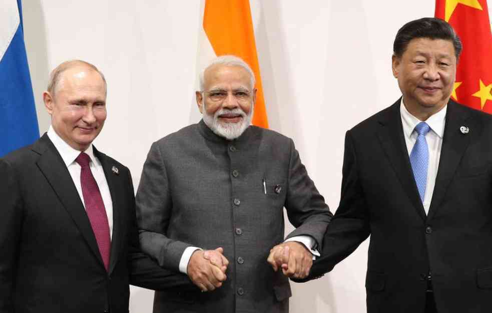 M.K. BADRAKUMAR: Rusija i Kina stvaraju „Sedmočlanu osovinu“