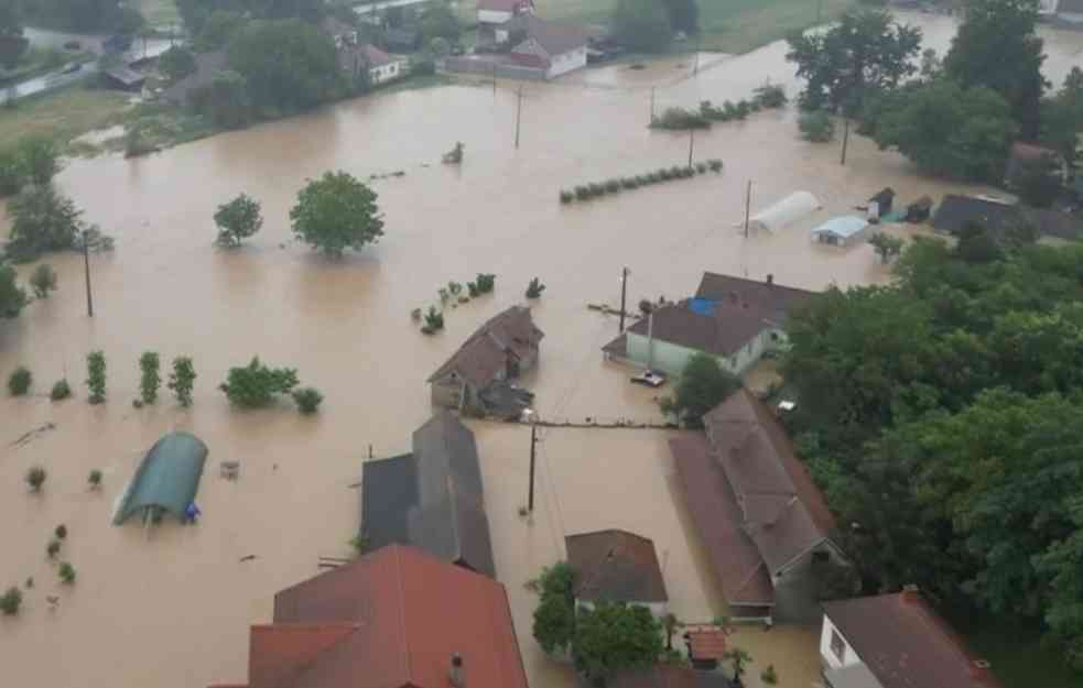 DRAMATIČNO STANJE U SRBIJI ZBOG POPLAVA: Vanredno u 52 grada i opštine, 217 evakuisanih! (VIDEO, FOTO)