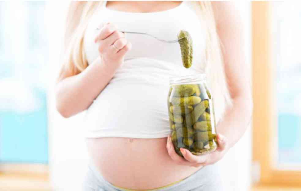 SAVETI ZA TRUDNICE : Neprijatan zadah u trudnoći nije BAUK, evo šta je uzrok!