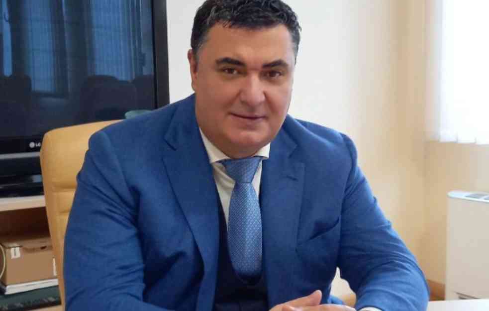 MINISTAR RADE BASTA OSNOVAO POKRET: Najavljuje izlazak na IZBORE!