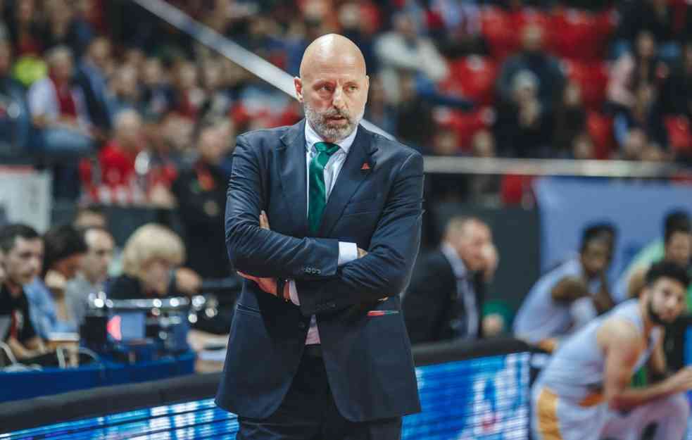 Obradoviću uručen otkaz!