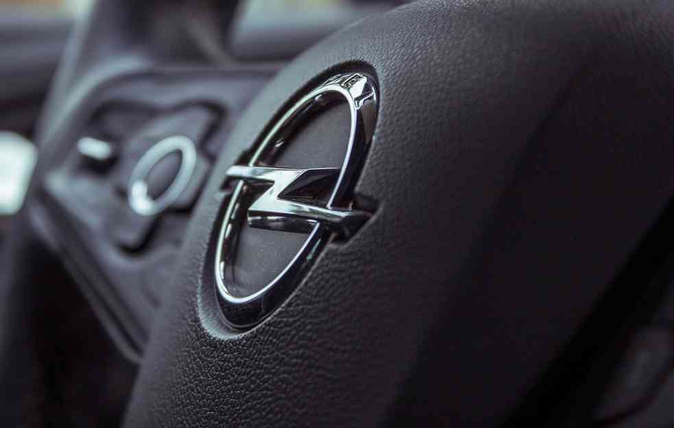 ODLUČILI SE DA MODERNIZUJU DIZAJN: Opel ima novi logo (VIDEO)