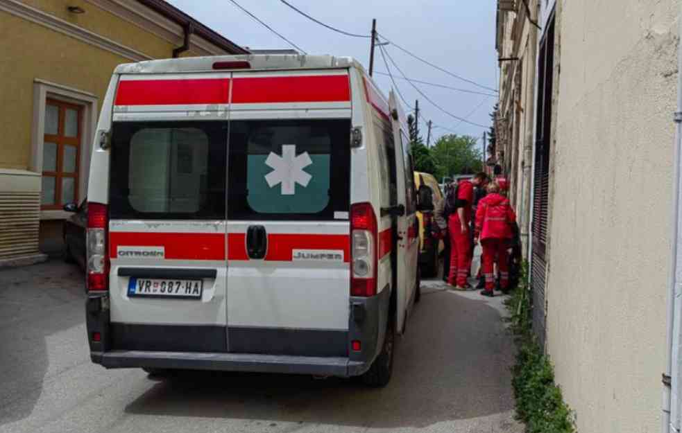 Hitna pomoć intervenisala 106 puta noćas: U udesima povređeni dete i muškarac