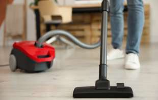 Za efikasnim čišćenjem doma isprobajte ove trikove sa usisivačem
