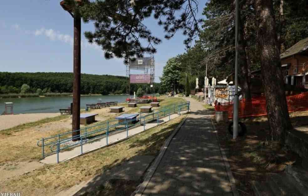 Jezero izniklo iz bola: Na mestu masakra nastao je park nade