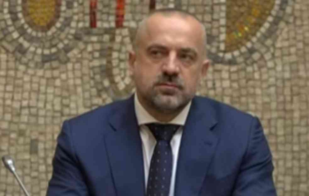Steže li se obruč oko Milana Radoičića? SNS funkcioner nenamerno otkrio planove!( VIDEO)