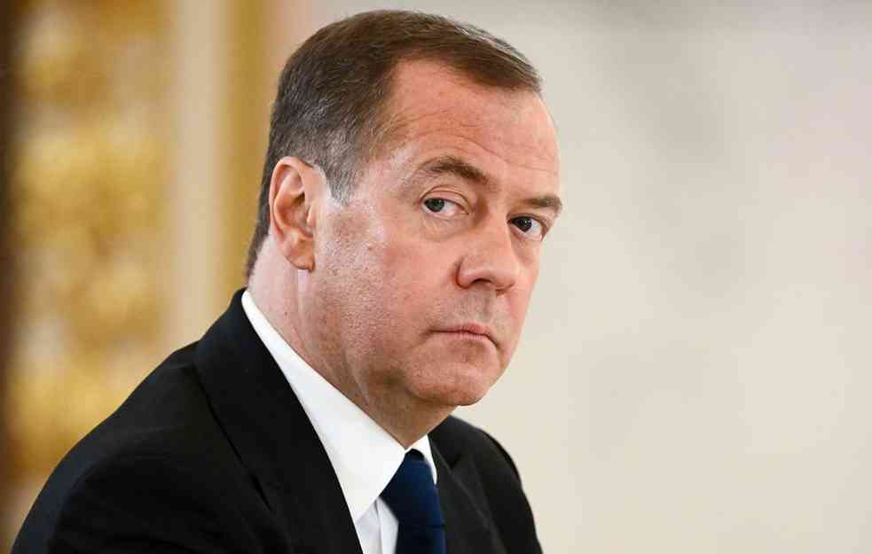 MEDVEDEV: Zajedno smo ogromna sila, niko nas ne može slomiti