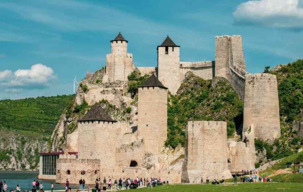 Izložba “Freske Bogorodice Ljeviška” na Tvrđavi Golubac