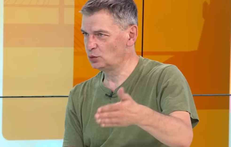 Ćuta Jovanović: Narodni poslanik treba da izađe na binu ispred naroda, makar ga izviždali