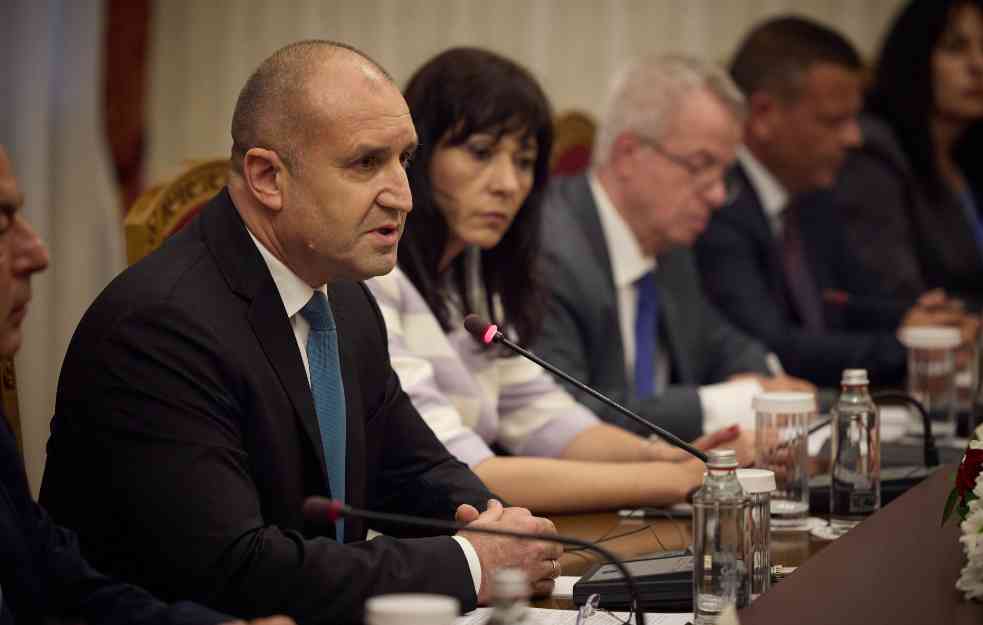 BUGARSKI PREDSEDNIK: Ukrajinci nemaju svoj stav smao slušaju velike sile