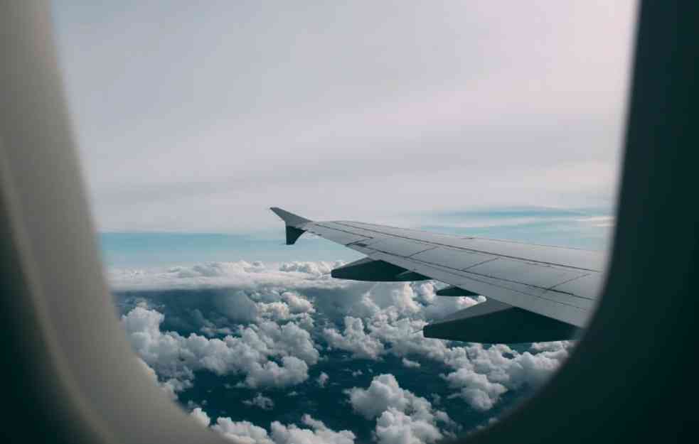 KRENITE NA PUT BEZ ODEĆE: Avio kompanija nudi putnicima da biraju garderobu za destinaciju