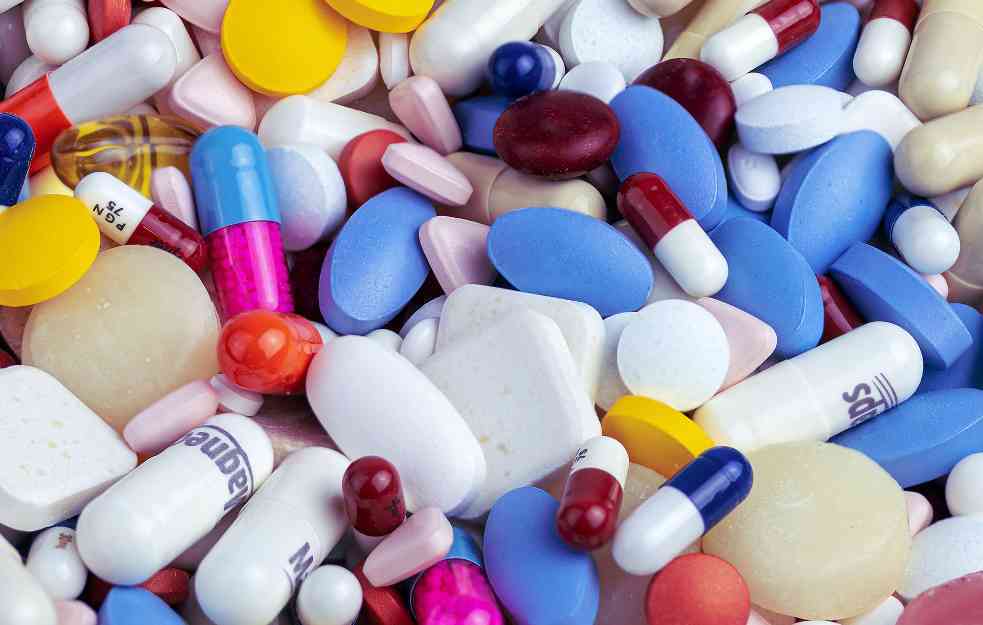 PALO I HAPŠENJE: Zaplenjeno 855.000 različitih tableta sa liste psihoaktivnih supstanci