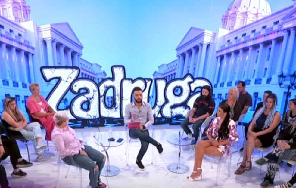 MATORA I ANITA OSTAVLJAJU BEZ TEKSTA : Pokazale kako se provode na MEDENOM MESECU (FOTO)