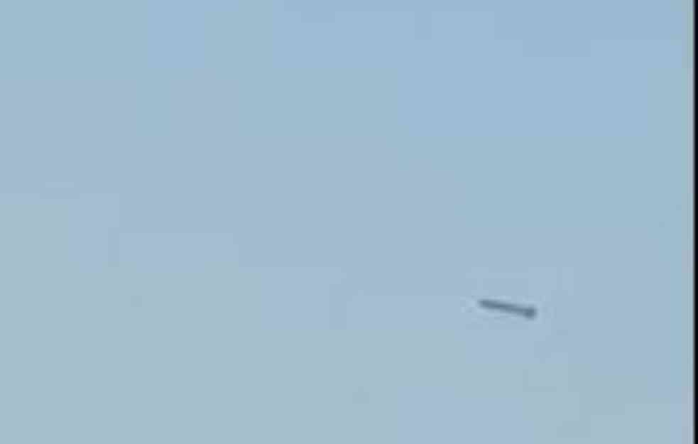 RAKETNI NAPAD NA UKRAJINU: Krstarećim i balističkim raketama i Kinžalima UDARENO po vojnim aerodromima (VIDEO)