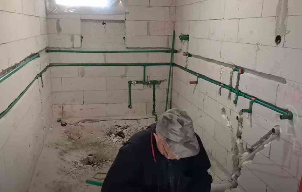 OPREZ! VODOINSTALATERSKA MAFIJA HARA BEOGRADOM: Prevarili porodicu, uzeli im 1.500 evra!