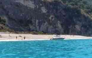 TRAGEDIJA: <span style='color:red;'><b>Srpski turista</b></span> (54) preminuo na plaži u Albaniji