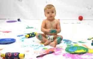Istraživanje pokazalo da bebe već sa četiri meseca imaju <span style='color:red;'><b>ukus za umetnost</b></span>