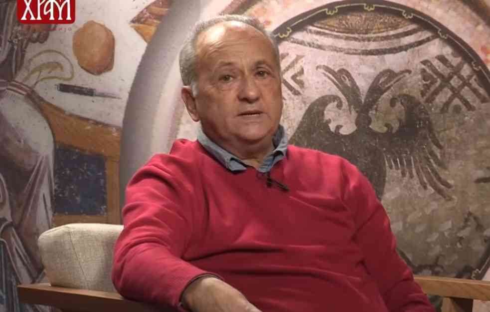 DR VLAJKO PANOVIĆ: Dok su deca mala od njih pravimo božanstvo, a kad malo porastu pretvaramo ih u robove