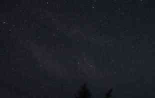 Stiže nam meteorska <span style='color:red;'><b>kiša</b></span>