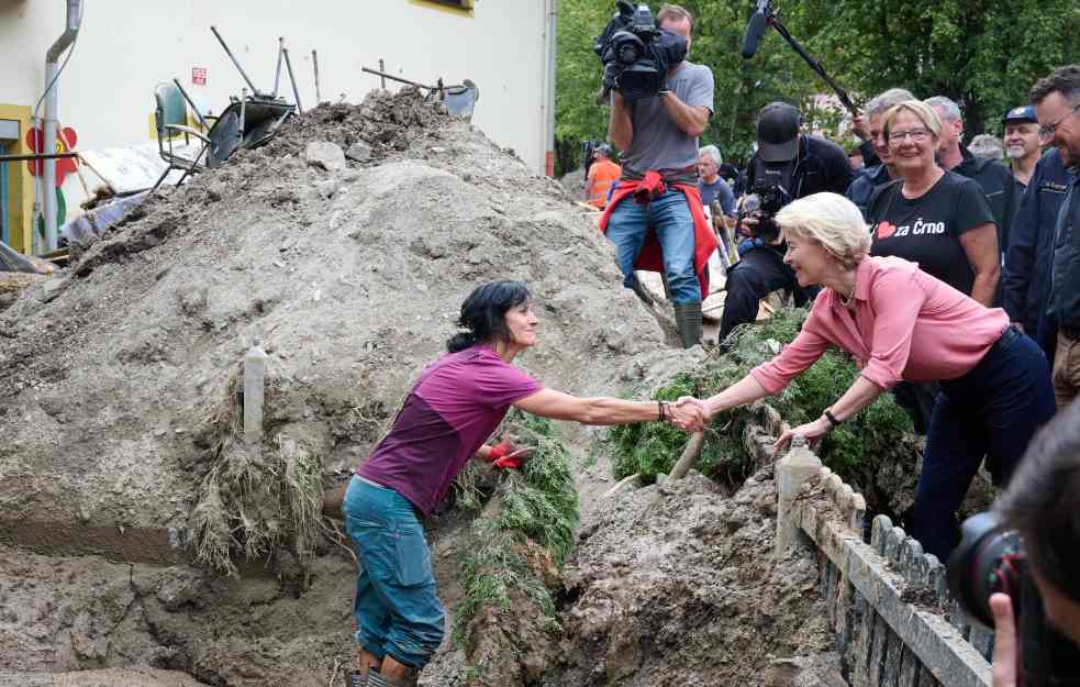 Reakcija Slovenije na katastrofalne poplave zadivila Evropu, evo kolika pomoć stiže iz Unije!