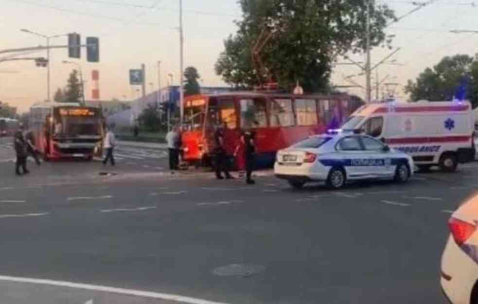 VAŽNO! SVAKI PUTNIK U JAVNOM PREVOZU JE OSIGURAN! Građani imaju pravo na naknadu štete i kad vozač naglo zakoči