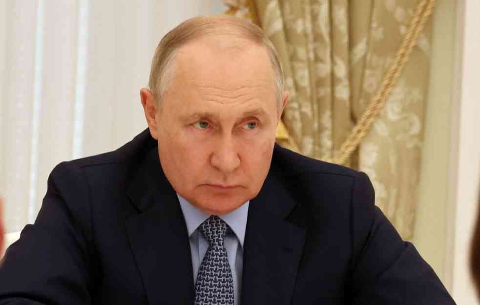 Putin sazvao hitan sastanak o pooštravanju devizne kontrole u Rusiji