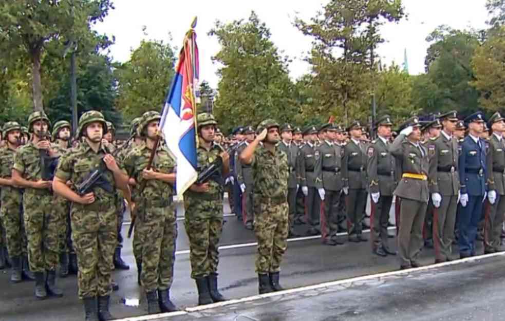 Vojni rok sve bliže: Žene će služiti dobrovoljno