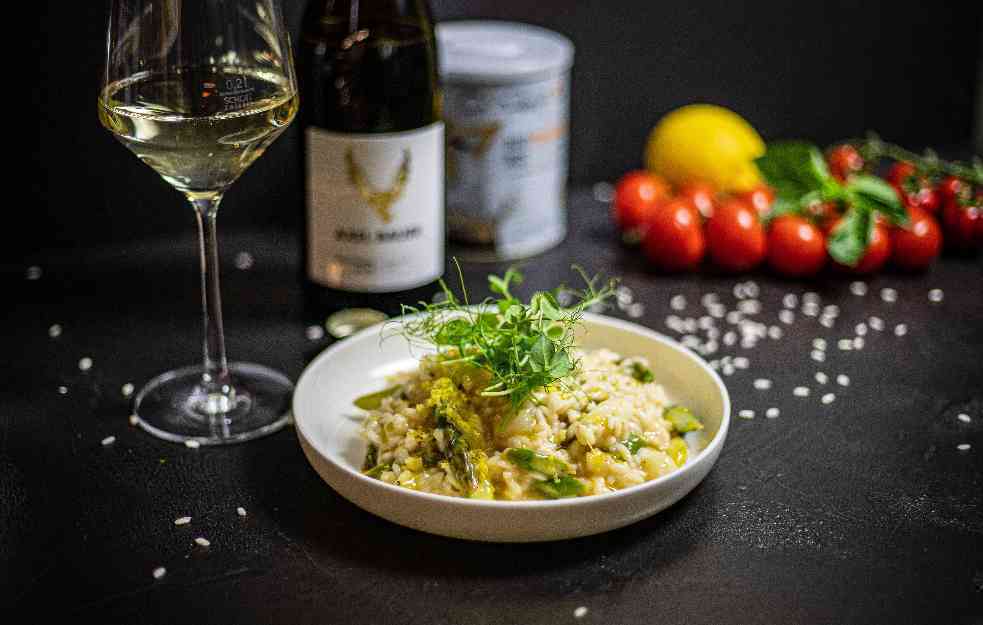 ĐUVEČ SA SPANAĆEM: Idealan ručak u vreme posta, iskoristite spanać na malo drugačiji način (RECEPT)