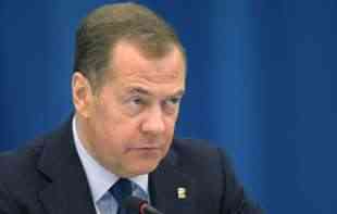 MEDVEDEV: Kijevski režim, to su <span style='color:red;'><b>ratni zločinci</b></span>