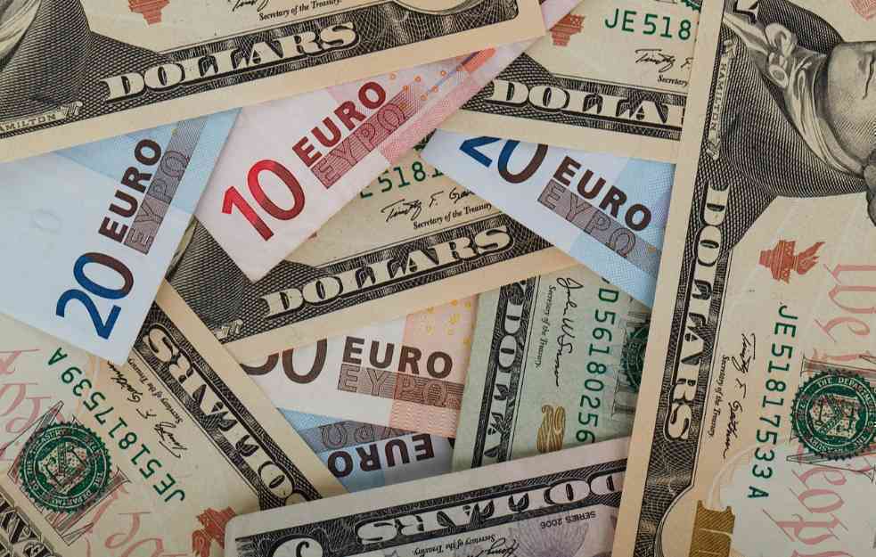U SRBIJI SE FALSIFIKUJU NOVČANICE: Dinari, evri, dolari i još jedna valuta