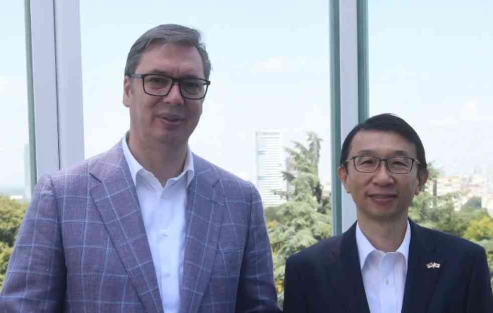 Vučić sa ambasadorom Japana: Planiramo porast japanskih investicija