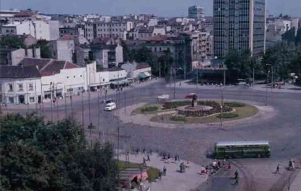 Video iz Jugoslavije 1960 godine. mnoge je nasmejao, a neke i rasplakao: Ovako su devojke birale dal će ići u školu