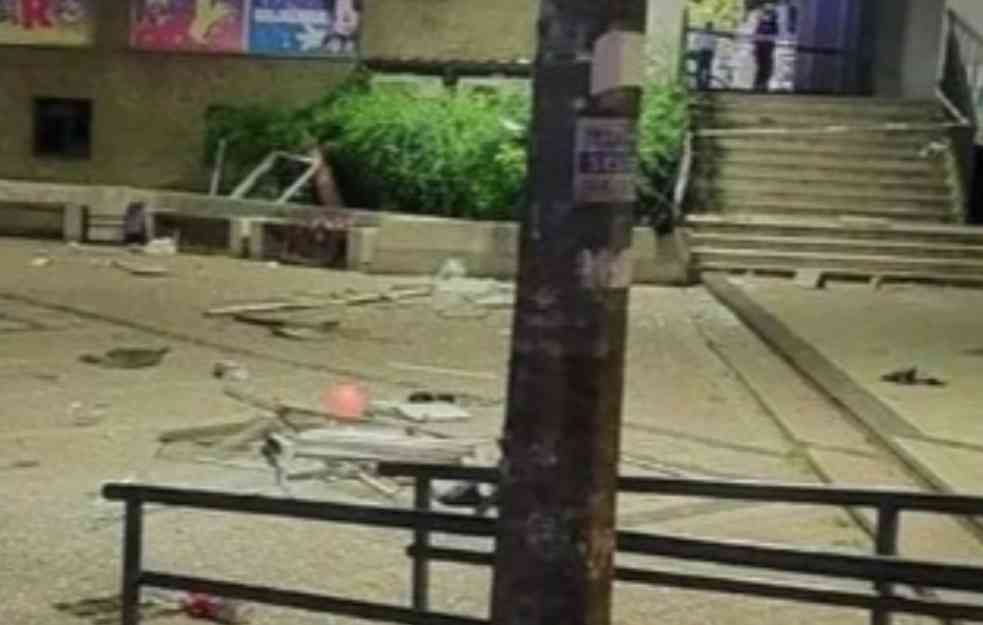 DRAMA U SMEDEREVU! VLASNIK STANA AKTIVIRAO BOMBU: Posvađao se sa stanarima zbog neplaćene kirije! (VIDEO, FOTO)