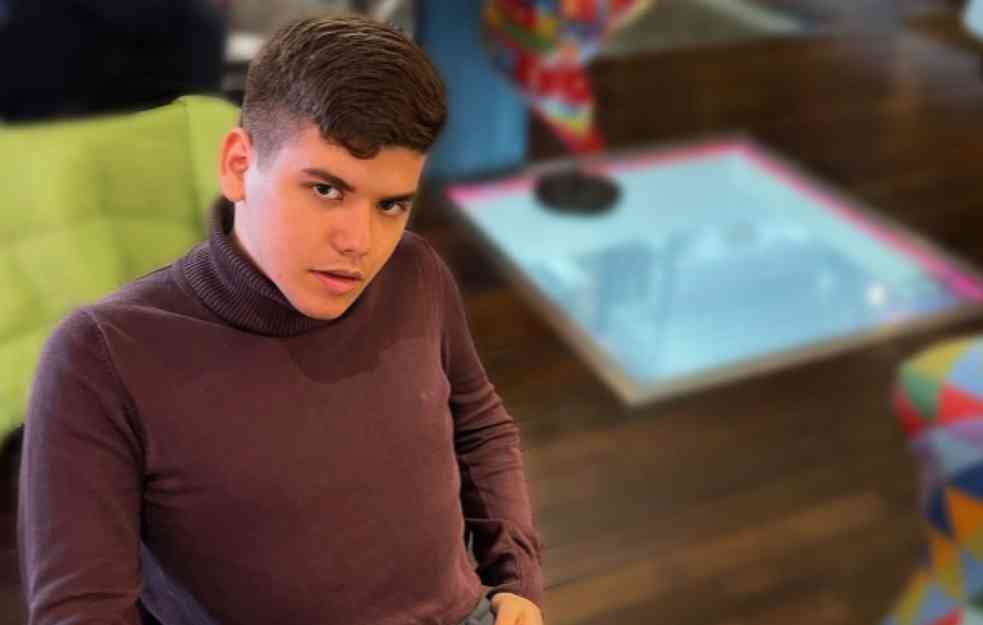 Elita nije ni počela, a prvi skandal se već dogodio: Gej Zadrugar vređao i provocirao Zvezdanovog druga