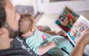 Novo istraživanje pokazalo: Bolje je da tate čitaju priče za laku noć! Uticaj na decu je ogroman