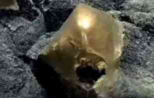 Naučnici otkrili misteriozno zlatno jaje na dnu mora kraj Aljaske: Nešto je pokušalo da izađe napolje