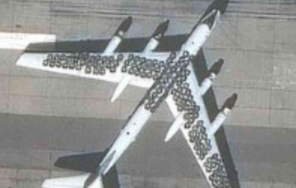 ŠTA SE KRIJE IZA POSTAVLJANJA GUMA NA TRUP I KRILA RUSKIH BOMBARDERA? Kako su Amerikanci zaboravili na iskustva iz Vijetnama (FOTO)