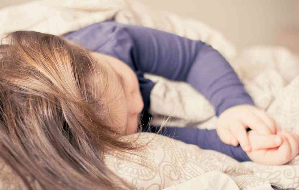 Mišljenje pedijatra: Pojedini roditelji koriste suplemente melatonina kako bi uspavali dete