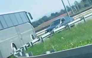 VOŽNJA U KONTRASMERU: <span style='color:red;'><b>Vozač automobila</b></span> napravio haos u Velikoj Plani