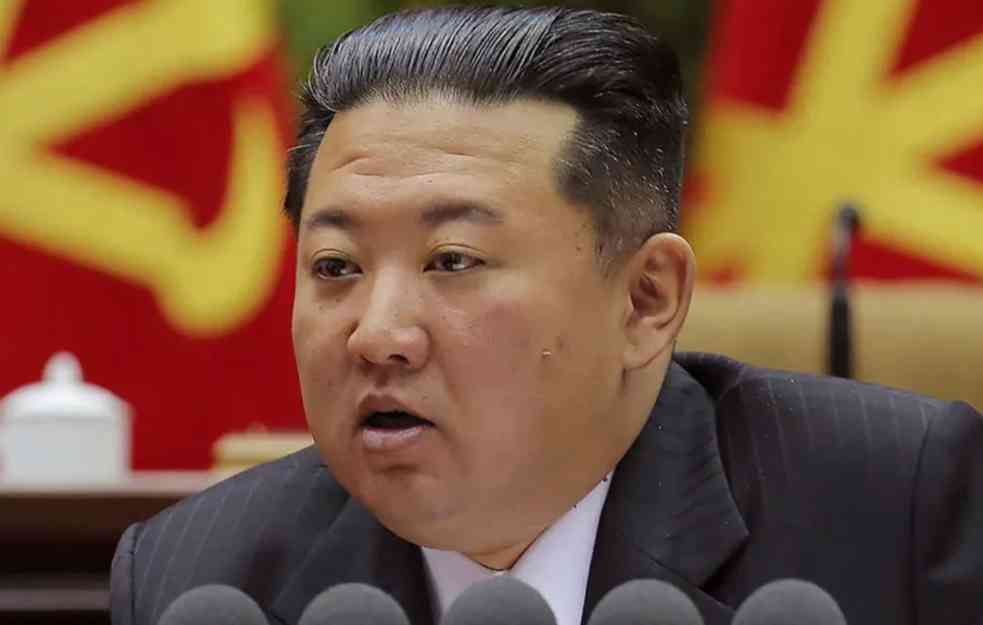 AMERIKA PORUČILA SEVERNOJ KOREJI: Nuklearni napad rezultiraće padom Kim Džong Una