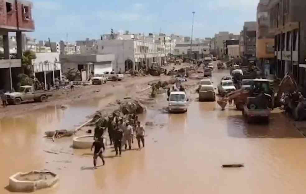 BRANE PUKLE POD TEŽINOM VODE I ZBRISALE ČITAVE GRADOVE U LIBIJI: Planira se izolacija pojedinih delova Derne zbog širenja bolesti