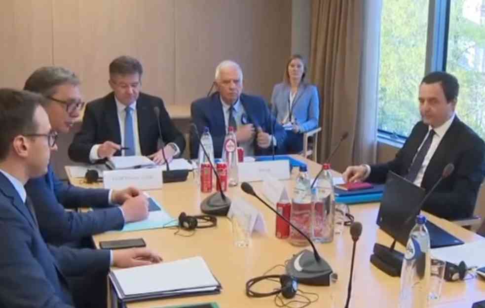 NASTAVAK DIJALOGA U BRISELU: Tema deeskalacija situacije na severu Kosova i Metohije