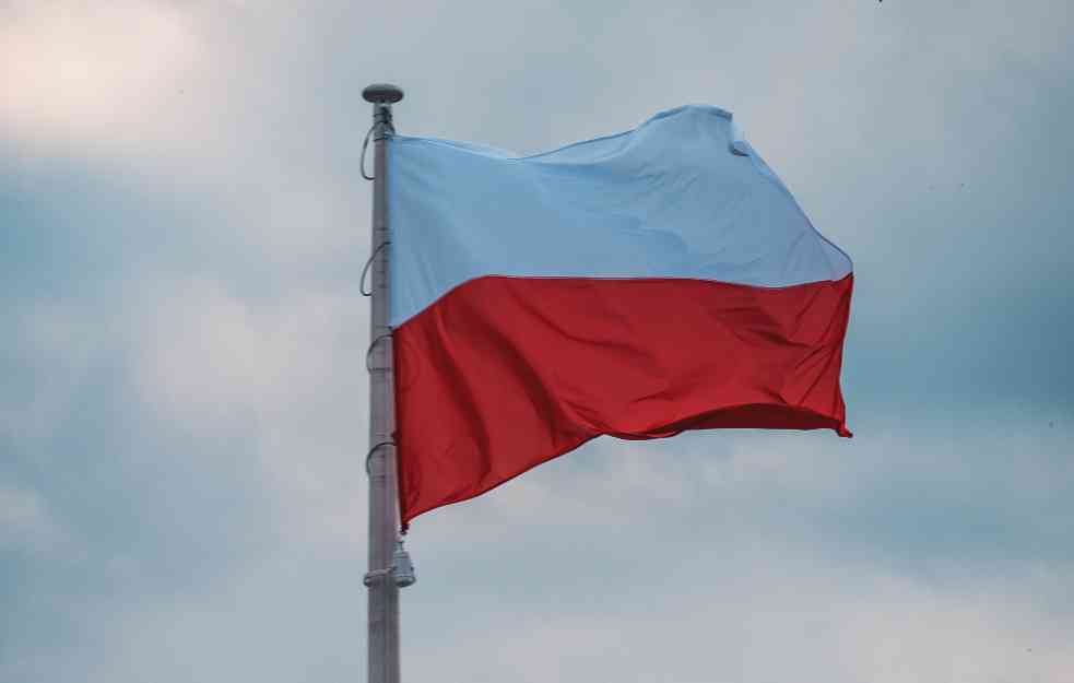 Poljska uvodi zabranu ulaska u zemlju za vozila sa ruskim registracijama