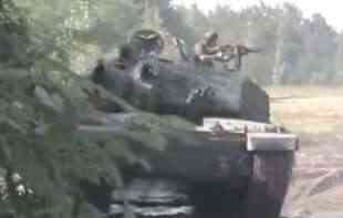 RUSI PONIZILI BRITANSKI PONOS: Evo kako su uništili tenk 