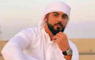 Omar Borkan Al Gala: Arapski model koji je proteran iz države zbog svoje lepote