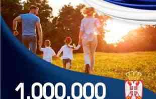 POČELA ISPLATA 10.000 DINARA: Pola miliona dece novac dobija danas, 600.000 u utorak 