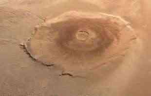 Og<span style='color:red;'><b>roman</b></span> vulkan pronađen sakriven u lavirintu na Marsu
