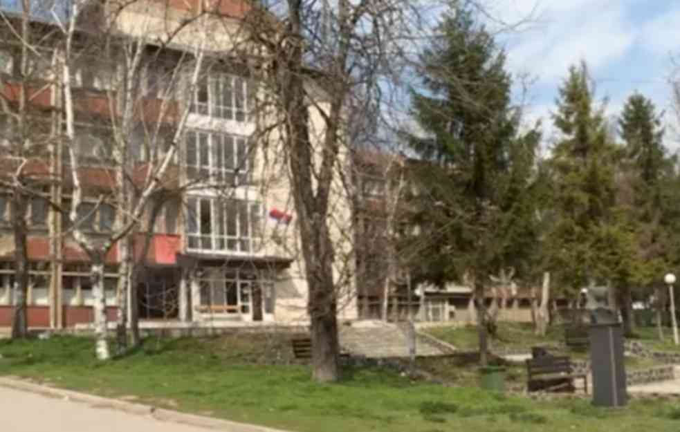 Lekovi poslati iz centralne Srbije stigli u Kosovsku Mitrovicu i Gračanicu