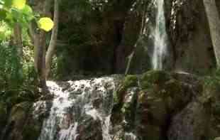 Blago Stare <span style='color:red;'><b>planine</b></span>: Vodopad Bigar kao pravo mesto za odmor u prirodi (VIDEO)
